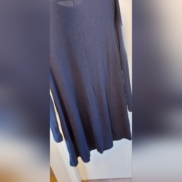 Gap Casual Knit Dress - Picture 3 of 4